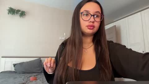 Scarlett online show from August 3, 5:58 am