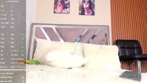 scarlett_fox2 online show from August 13, 1:30 am