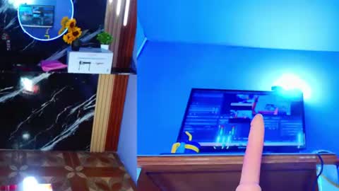 scarlett_hell online show from August 7, 6:19 pm