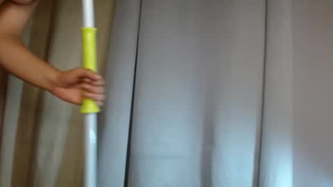Scarlett zin follow me online show from July 22, 11:40 pm