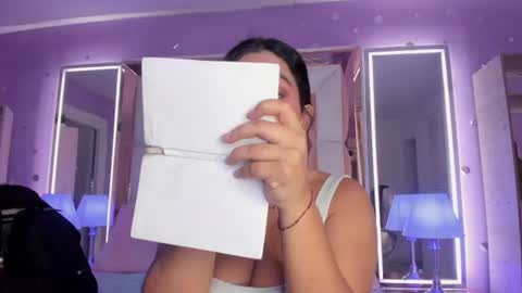 Scarlette  online show from August 8, 3:17 am