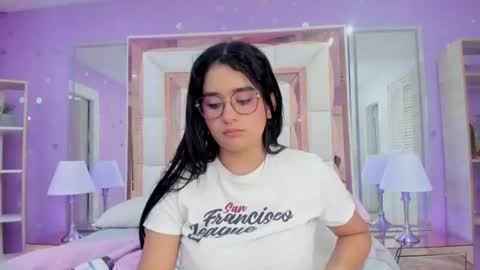 Scarlette  online show from August 14, 7:45 am