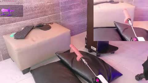 Scarlett Hot online show from August 13, 3:37 pm