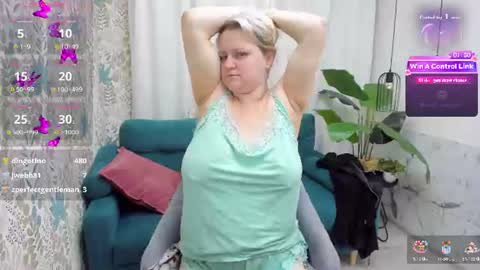 Scarlett online show from July 12, 6:31 am
