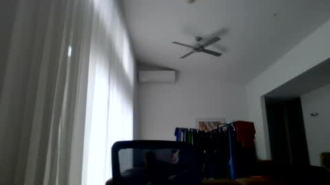 Scoobs online show from August 6, 3:49 am