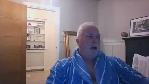 scoti55 online show from April 17, 10:30 pm