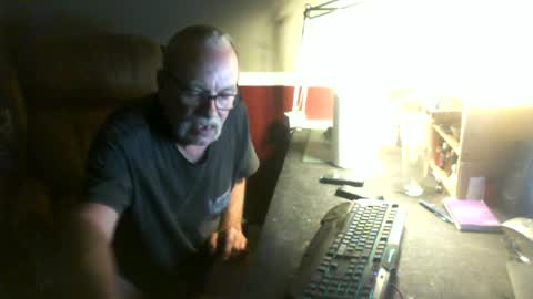 scotsman_62 online show from July 30, 8:43 am