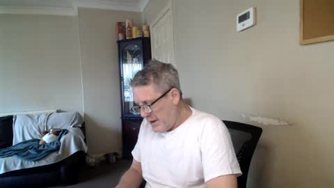 James online show from August 8, 4:07 pm