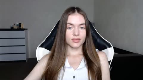 scratc_h online show from August 4, 4:59 pm