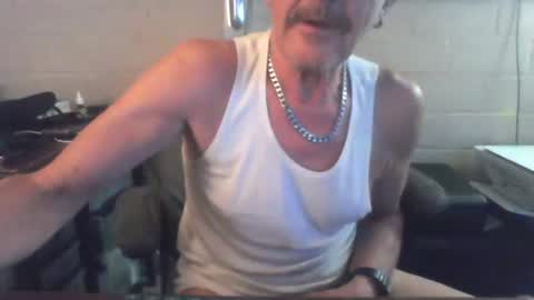 eating pussy  sucking dick online show from May 29, 3:14 pm