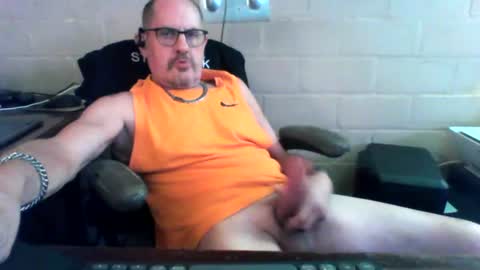 eating pussy  sucking dick online show from July 29, 8:16 pm