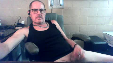eating pussy  sucking dick online show from August 5, 3:26 am