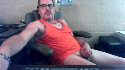 eating pussy  sucking dick online show from August 14, 2:10 pm