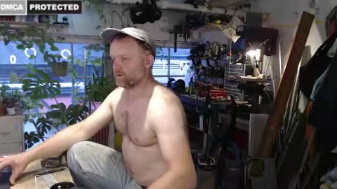 Seattlemanwhore online show from August 8, 2:17 pm