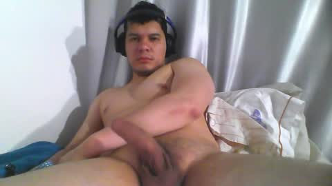 seb5759 online show from June 6, 7:25 am