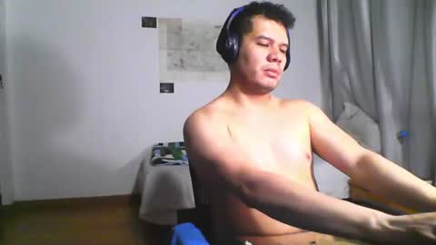 seb5759 online show from July 9, 5:01 am