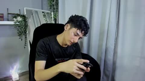sebas_rosse online show from July 16, 10:42 pm