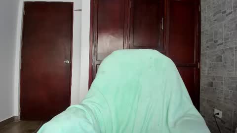 sebas_rosse online show from August 7, 12:16 pm