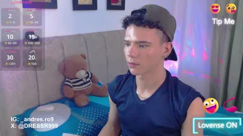 sebas 3 online show from August 4, 2:36 pm