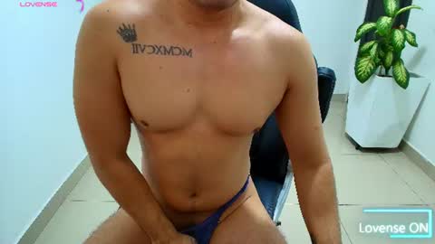 juan  sebastian online show from August 8, 3:56 pm