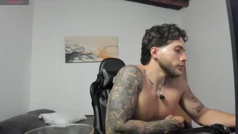 Sebastian Ortiz online show from August 2, 2:07 am