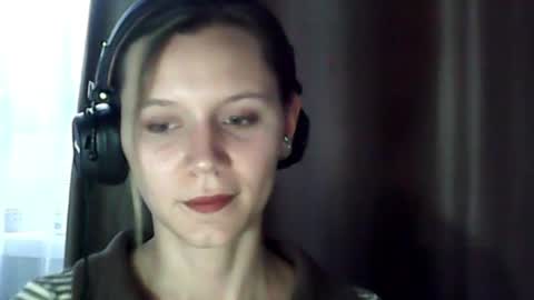 secret_bloom_ online show from August 14, 1:26 pm