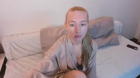 Amanda and  pair in a real life we love each other but can play with you online show from July 10, 6:02 pm