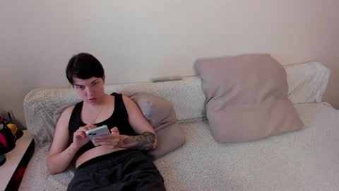 Amanda and  pair in a real life we love each other but can play with you online show from August 7, 10:04 am