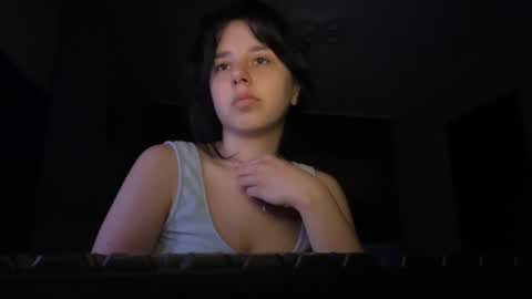 secret_vanilla_ online show from July 12, 10:27 pm