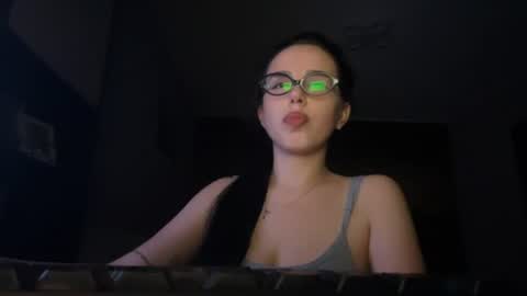 secret_vanilla_ online show from July 23, 8:11 pm