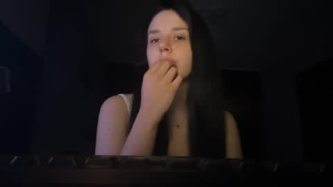 secret_vanilla_ online show from July 29, 8:38 pm