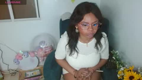 SecretaryHot73 online show from August 5, 11:47 pm