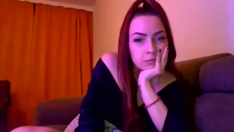 secretcherry99 online show from June 8, 12:49 am