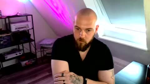 secretdateonline online show from July 23, 1:24 pm