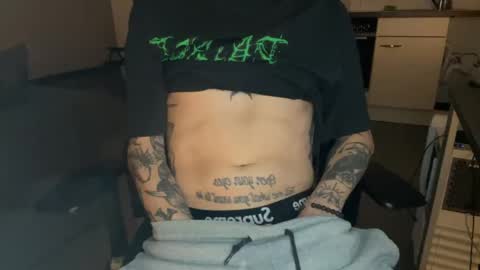 secretlust96 online show from March 24, 12:16 am