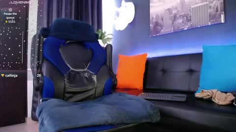 sed online show from August 8, 12:49 pm
