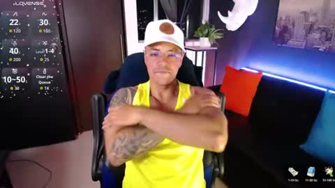 sed online show from August 14, 6:28 am