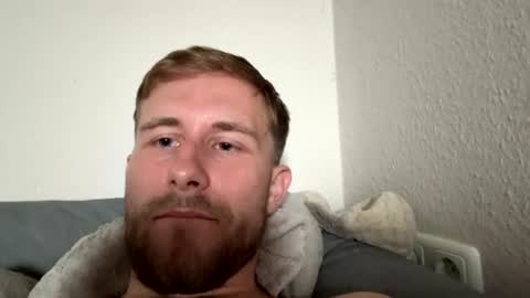 seducemeplease29 online show from July 9, 4:17 am