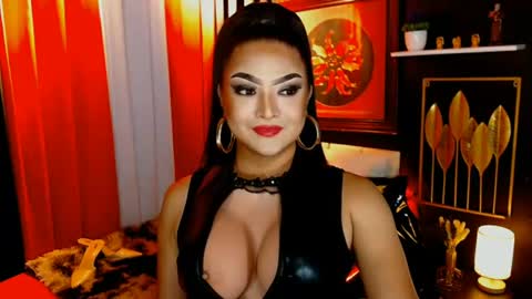 seducinglinda online show from July 4, 6:10 pm