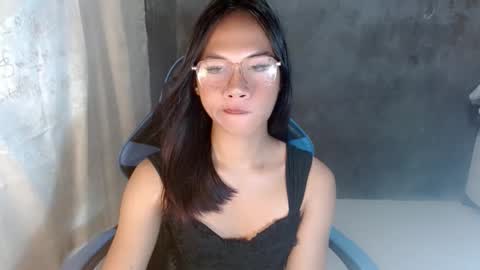 seducive_thea online show from March 2, 11:40 am