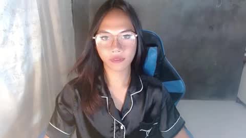 seducive_thea online show from March 3, 5:10 pm