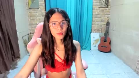 seductive_kylie online show from August 1, 5:02 am