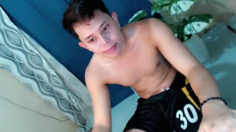 Max online show from August 11, 10:17 am