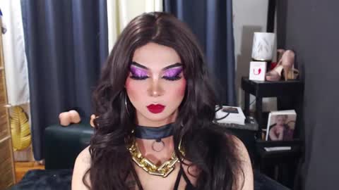 seductive_trixxx online show from August 6, 12:37 pm