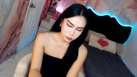 Vanessa online show from August 12, 1:30 am
