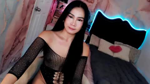 Vanessa online show from August 15, 6:06 am