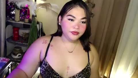 Its me Jazzi online show from July 21, 7:22 am