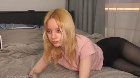 See Its honey bunny  im Lana online show from August 2, 11:55 pm
