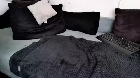 seeme1923 online show from February 28, 1:53 pm