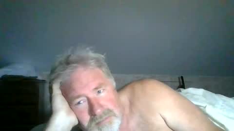 seeuinmyroom online show from August 2, 5:03 am